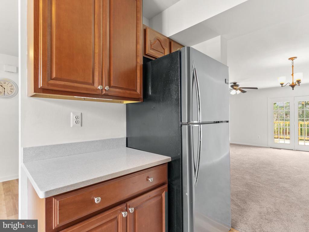 645 Concerto Lane Silver Spring, MD 20901 - Photo 10 of 39 Kitchen View