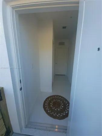 $1,300 | 24600 Southwest 129th Avenue, Unit 9, Homestead, FL 33032