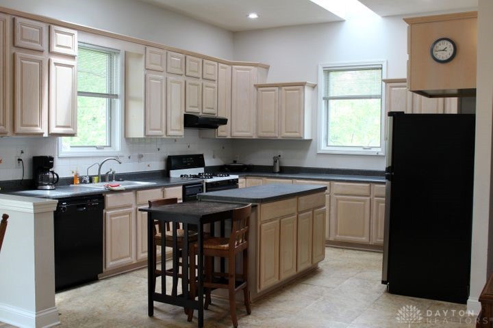 1510 Shrine Road Springfield, OH 45504 - Photo 32 of 55