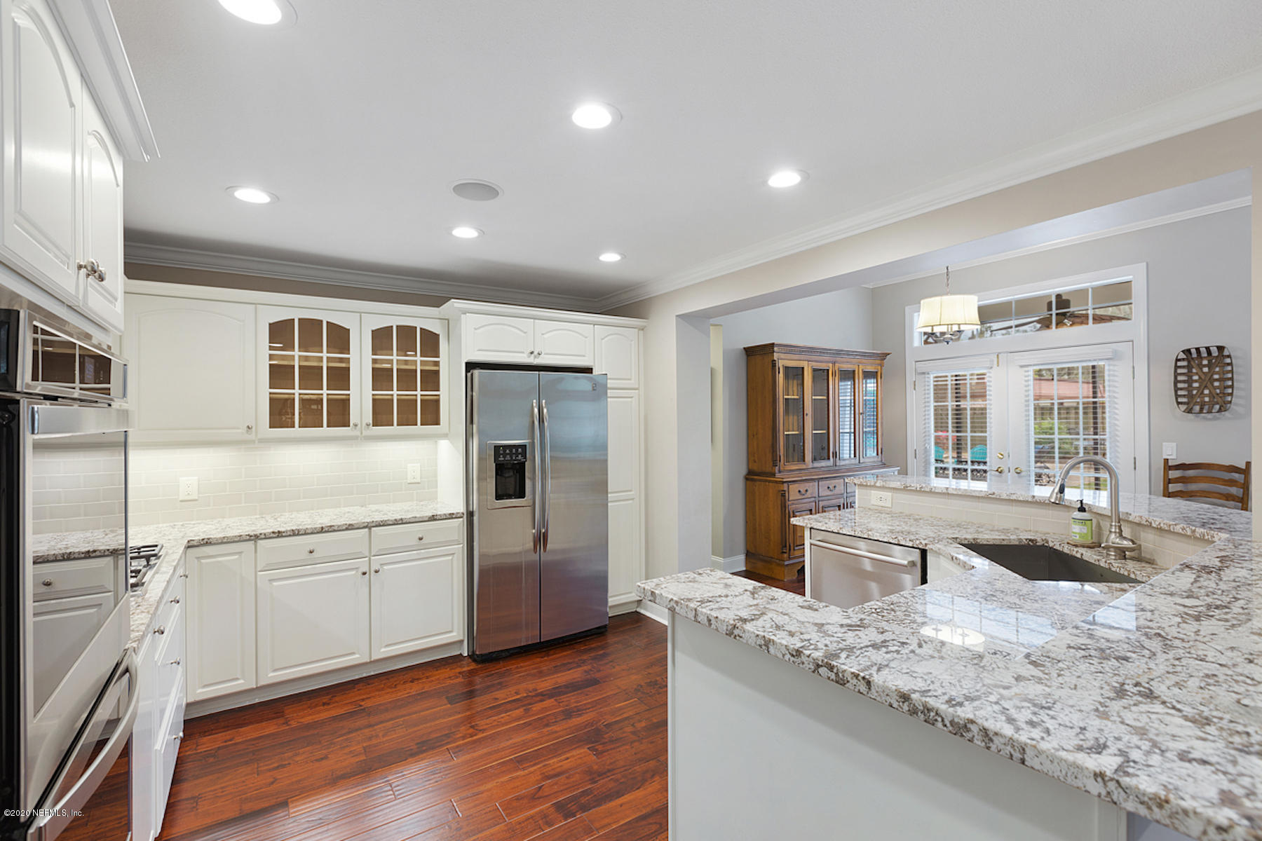 3674 Hilliard Road Jacksonville, FL 32217 - Photo 11 of 31 Kitchen