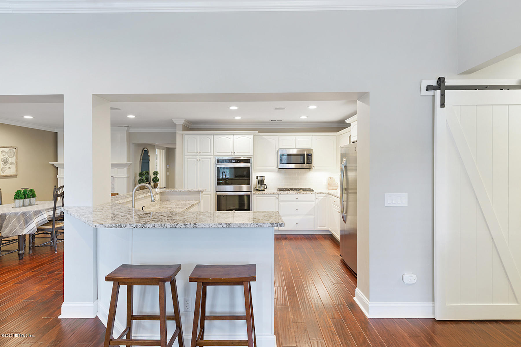3674 Hilliard Road Jacksonville, FL 32217 - Photo 14 of 31 Kitchen