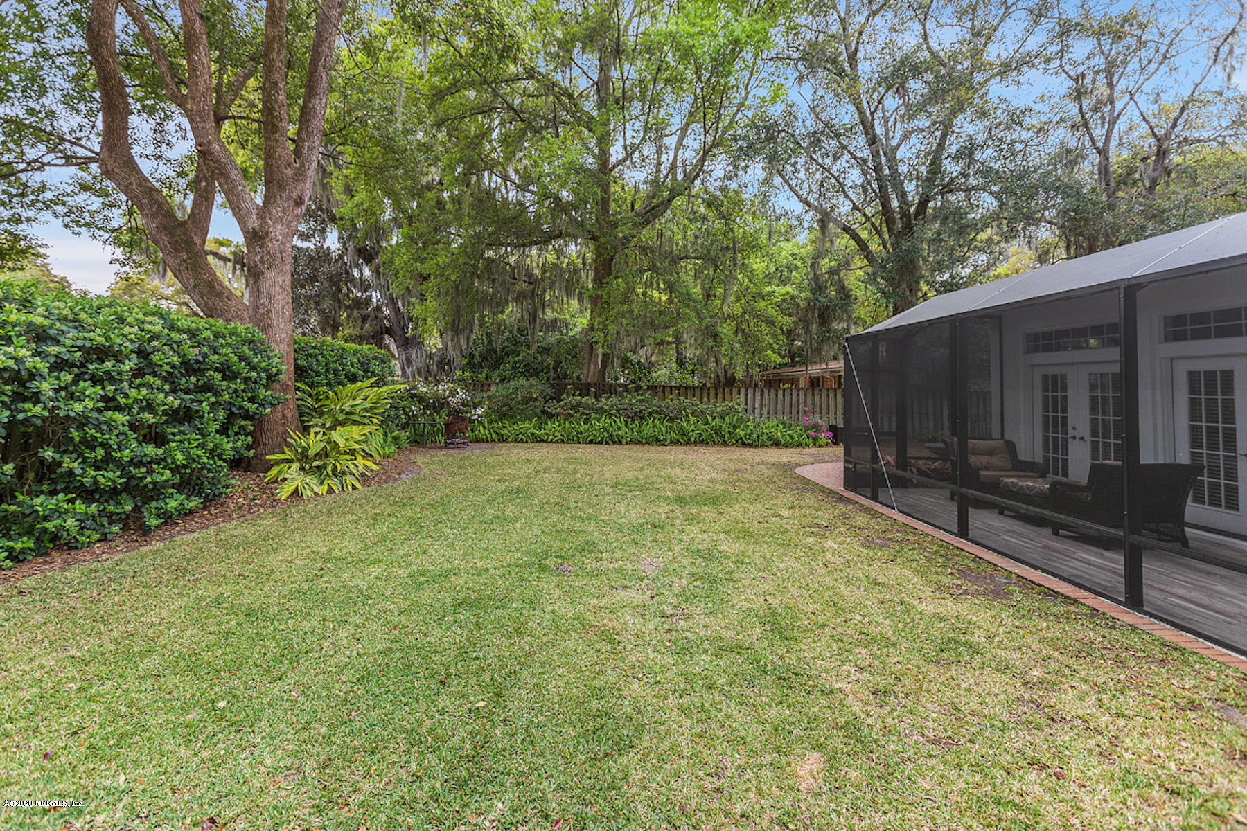 3674 Hilliard Road Jacksonville, FL 32217 - Photo 20 of 31 Spacious Backyard