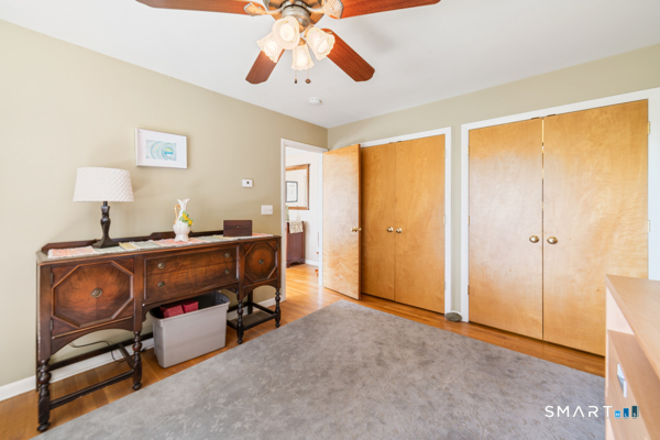 72 Calhoun Avenue Trumbull, CT 06611 - Photo 24 of 40