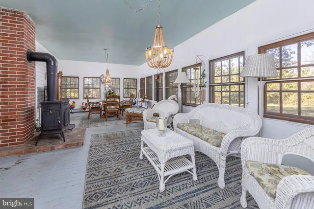 $339,900 | 354 Grant Street, Salem, NJ 08079