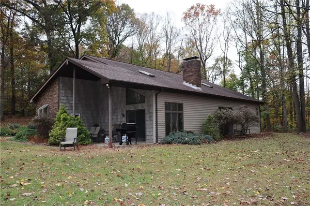 $549,900 | 566 Monte Lane, Blairsville, PA 15717