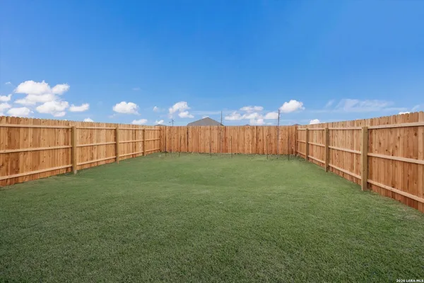 $1,450 | 7422 India Star, San Antonio, TX 78263