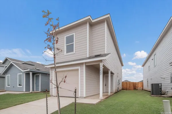 $1,450 | 7422 India Star, San Antonio, TX 78263