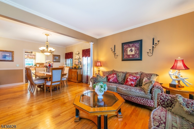 5 Kingston Court Oak Ridge, NJ 07438 - Photo 8 of 49