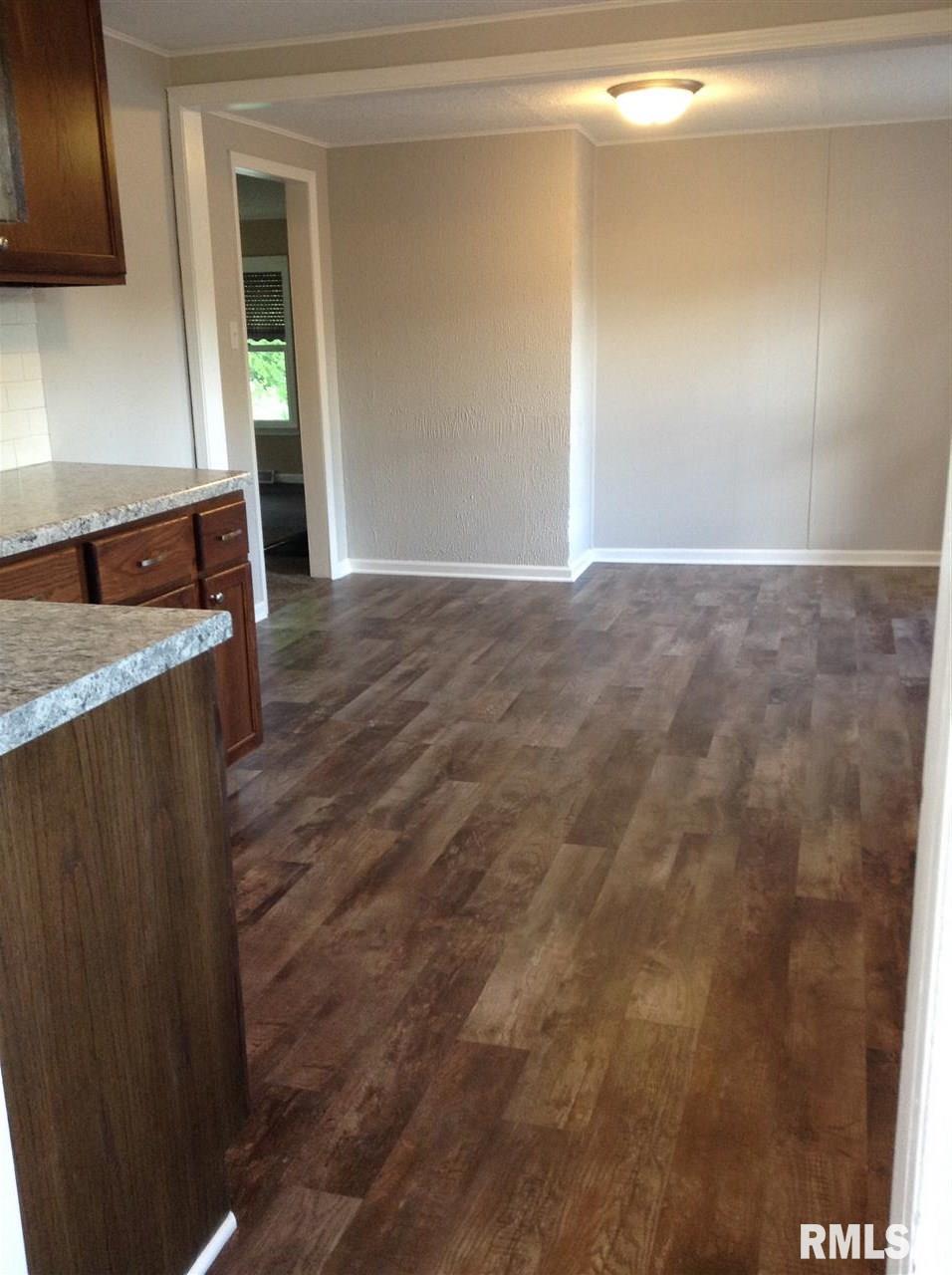 602 4th Street Colona, IL 61241 - Photo 12 of 23 Gallery Image 12