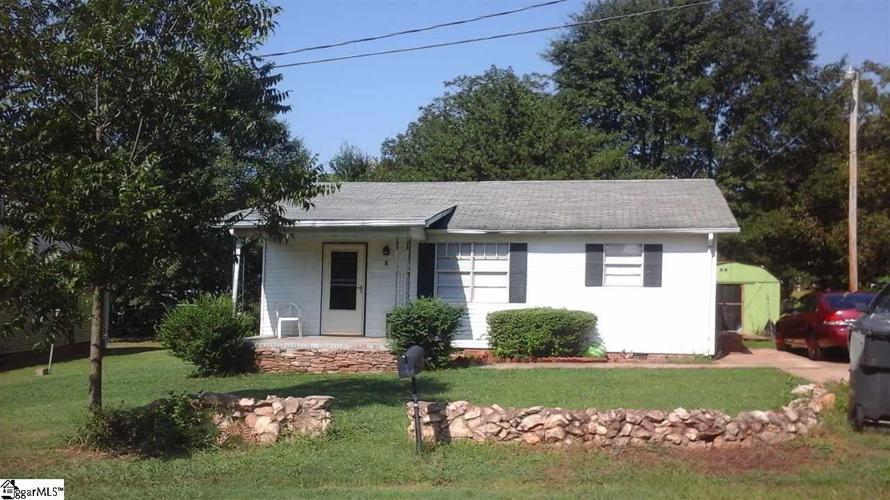 2 Barry Court Greer, SC 29651 - Photo 1 of 11 Gallery Image 1
