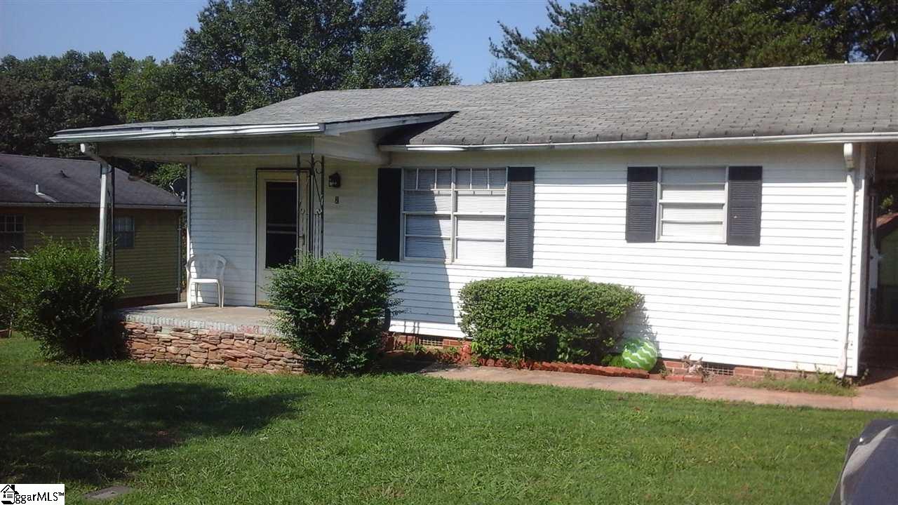 2 Barry Court Greer, SC 29651 - Photo 2 of 11 Gallery Image 2