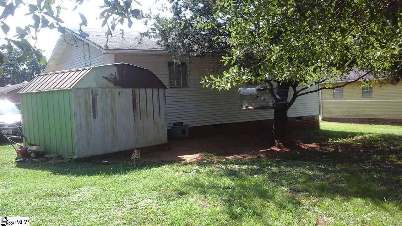 2 Barry Court Greer, SC 29651 - Photo 9 of 11 Gallery Image 9