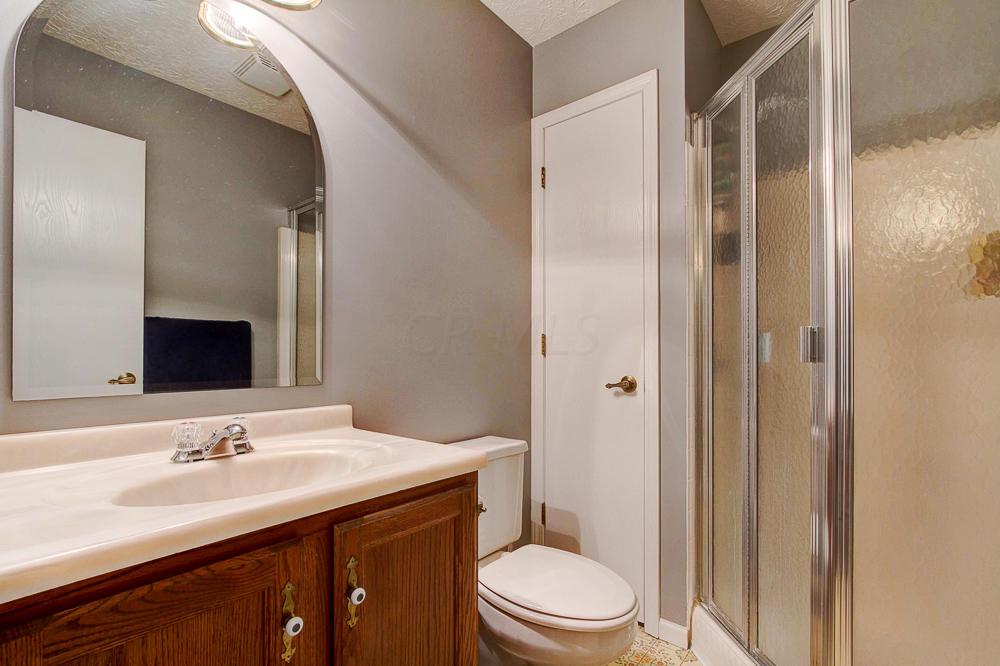 3888 Ramblehurst Road Columbus, OH 43221 - Photo 28 of 33