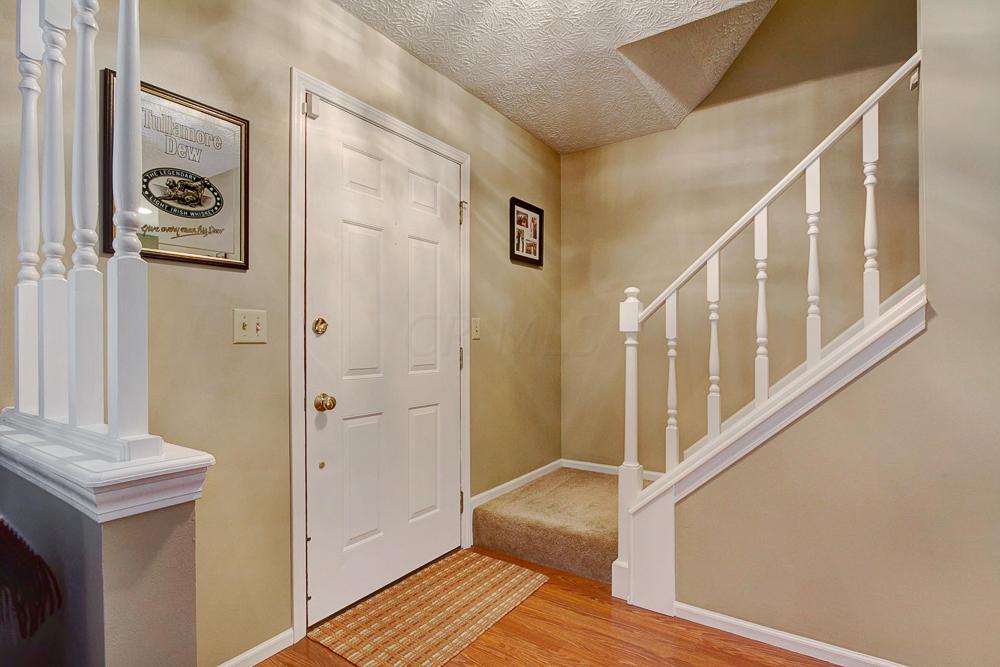 3888 Ramblehurst Road Columbus, OH 43221 - Photo 9 of 33