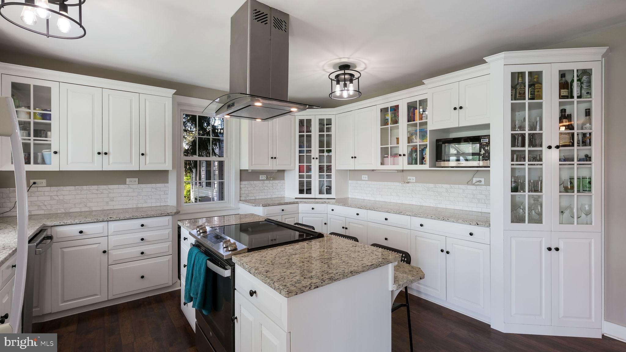 423 South Ridge Road Perkasie, PA 18944 - Photo 8 of 28 Kitchen