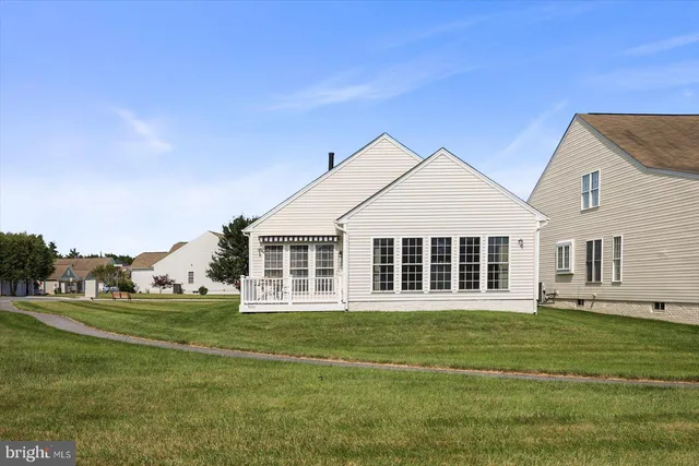 $369,900 | 101 Butterfly Drive, Unit 106, Taneytown, MD 21787