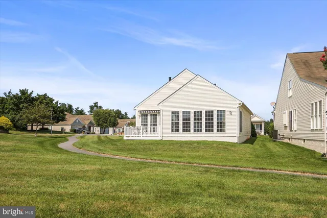 $369,900 | 101 Butterfly Drive, Unit 106, Taneytown, MD 21787