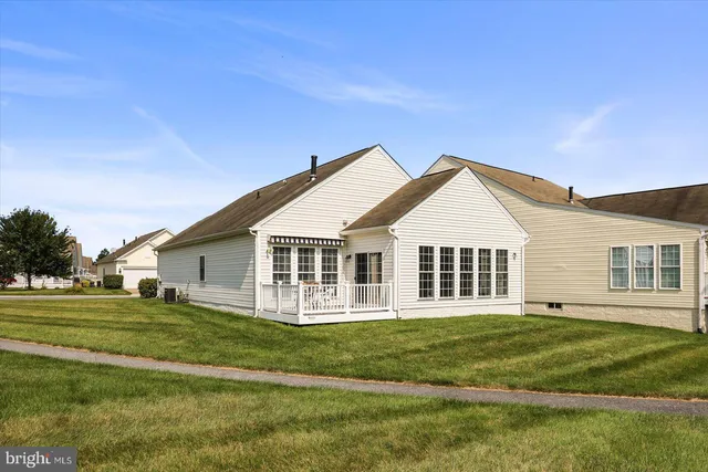 $369,900 | 101 Butterfly Drive, Unit 106, Taneytown, MD 21787