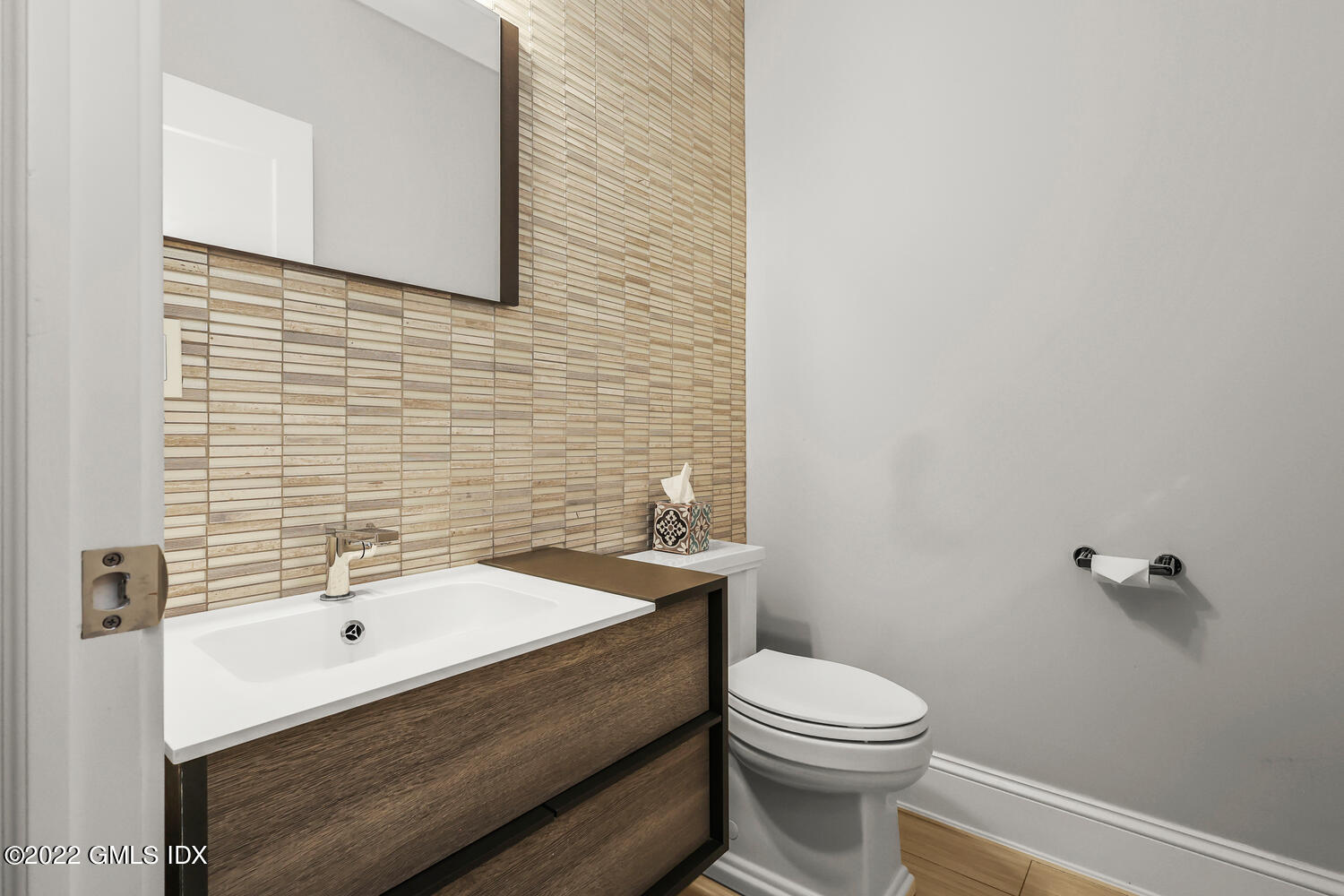 24 Neil Lane Riverside, CT 06878 - Photo 15 of 36 a bathroom with a sink a toilet and shower