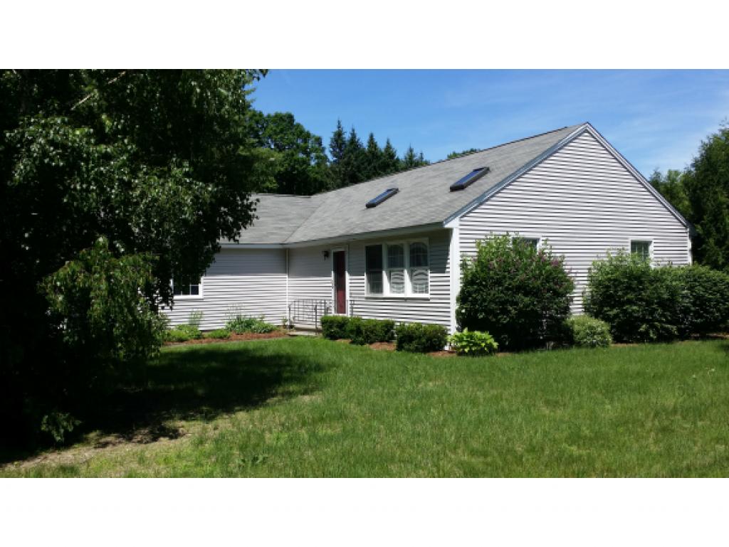 11 Addison Lane Hartford, VT 05001 - Photo 1 of 12 Gallery Image 1