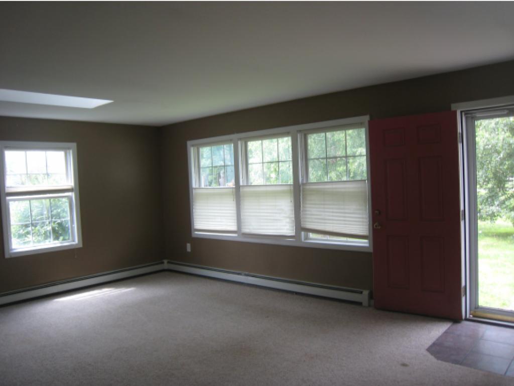 11 Addison Lane Hartford, VT 05001 - Photo 4 of 12 Gallery Image 4