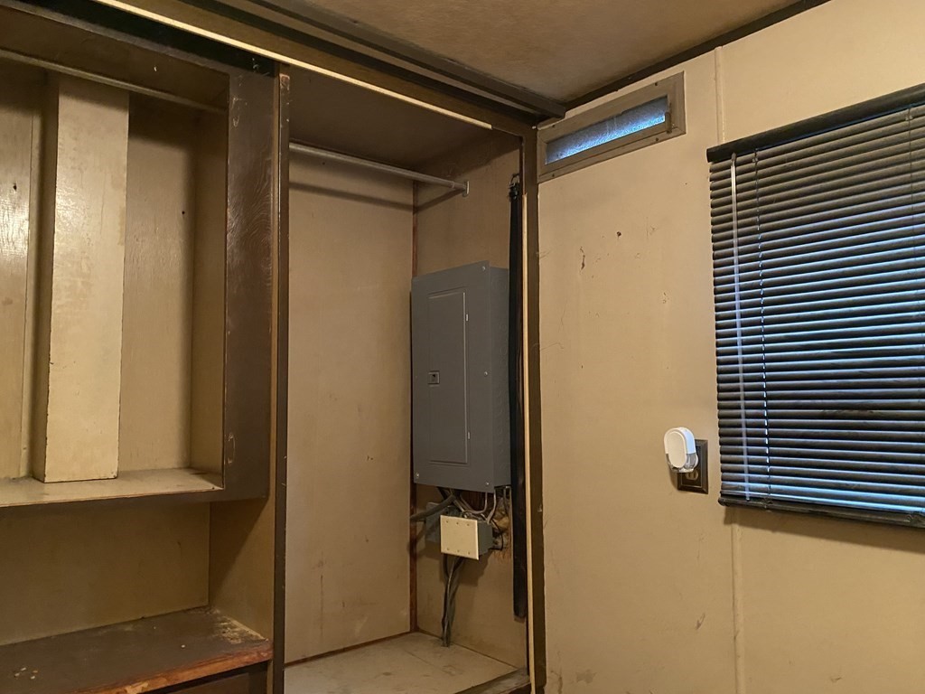 51 Rest Way Springfield, MA 01119 - Photo 10 of 11 a bathroom with a shower