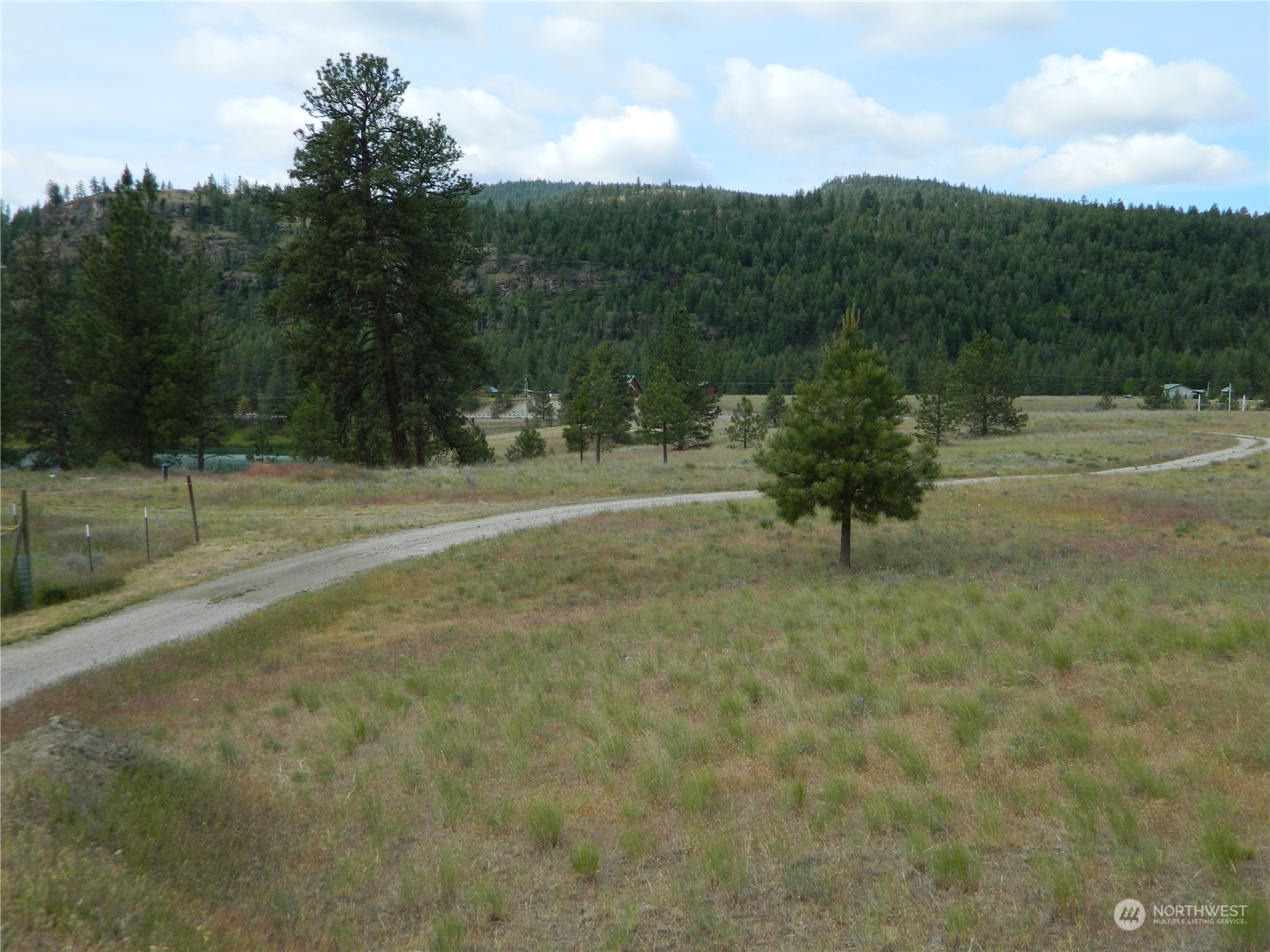 16 King Road Tonasket, WA 98855 - Photo 7 of 34 a view of outdoor space with city view