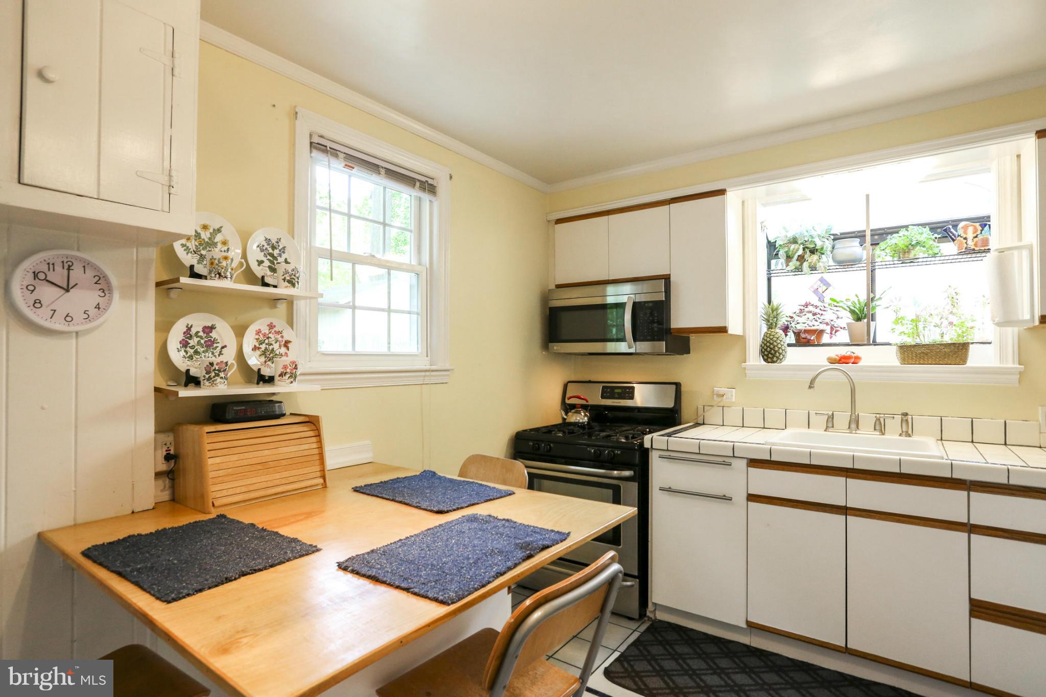3006 Collins Avenue Silver Spring, MD 20902 - Photo 3 of 30 Kitchen