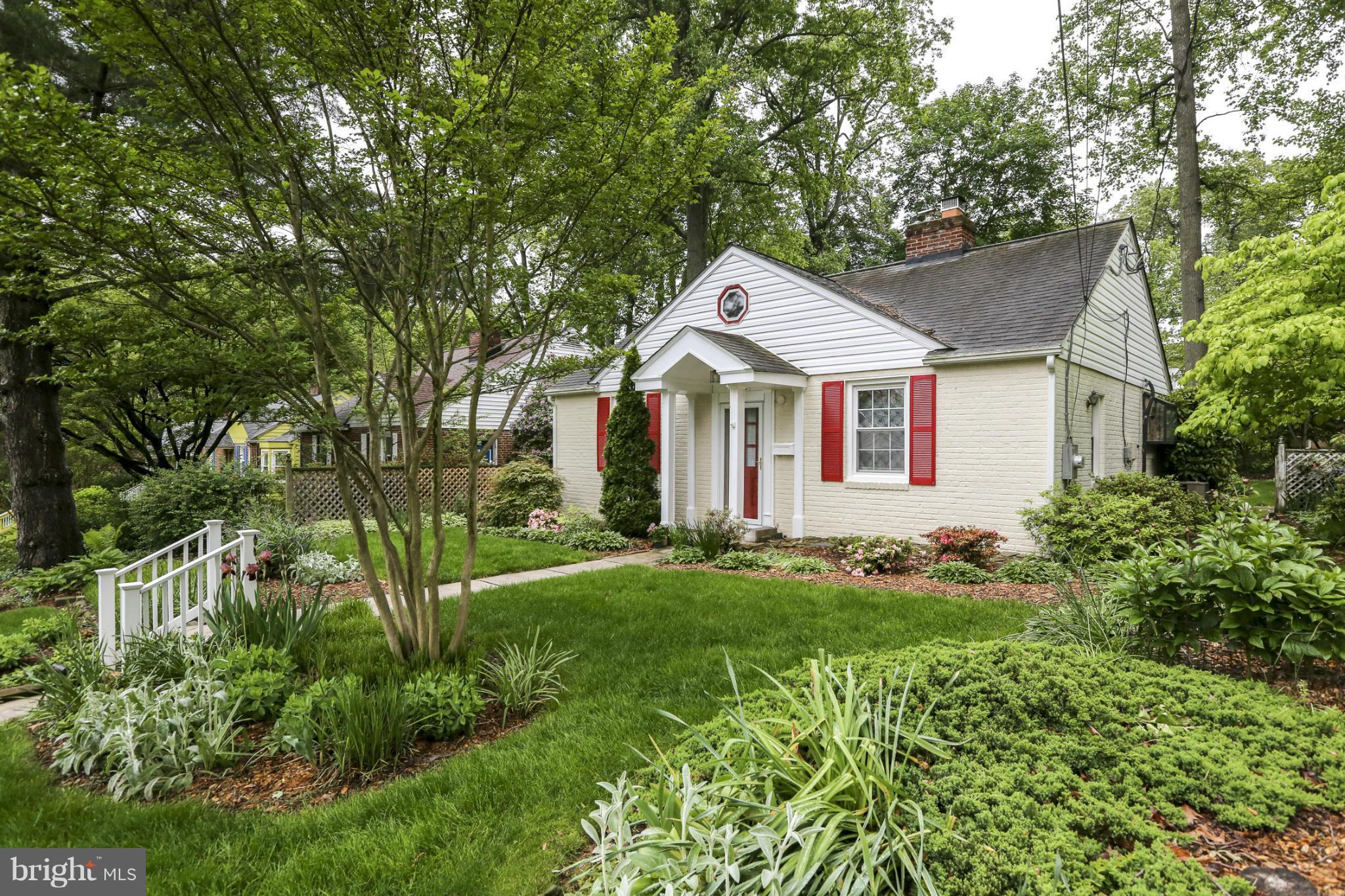 3006 Collins Avenue Silver Spring, MD 20902 - Photo 6 of 30 Exterior (Front)
