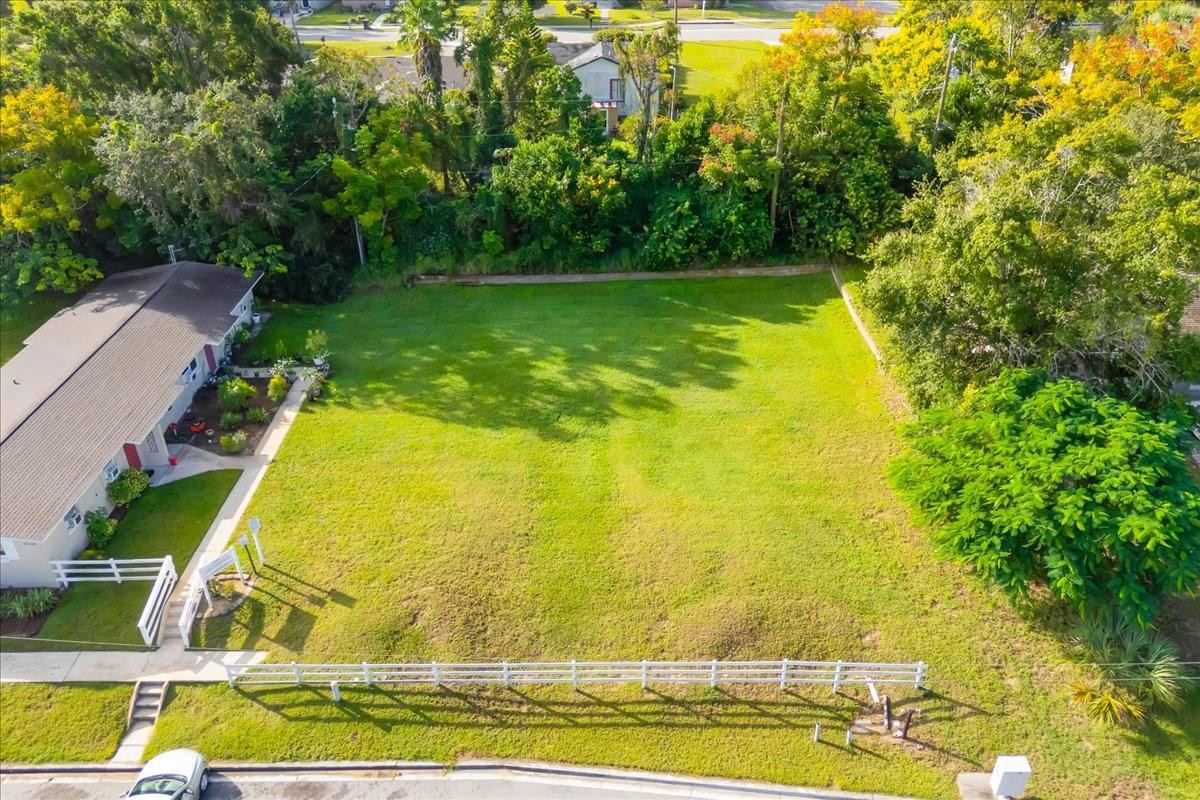 747 Roane Road Clermont, FL 34711 - Photo 2 of 4 Photo 2