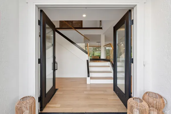 $2,595,000 | 341 Fairway Drive, Novato, CA 94949