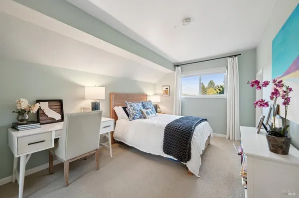 $2,595,000 | 341 Fairway Drive, Novato, CA 94949