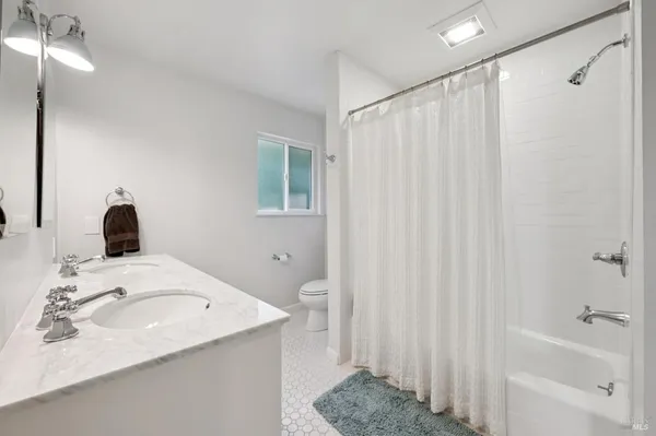 $2,595,000 | 341 Fairway Drive, Novato, CA 94949