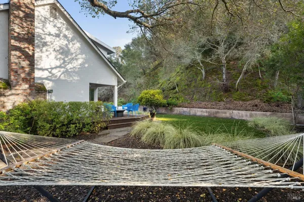 $2,595,000 | 341 Fairway Drive, Novato, CA 94949