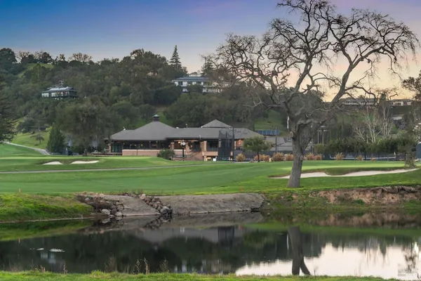 $2,595,000 | 341 Fairway Drive, Novato, CA 94949