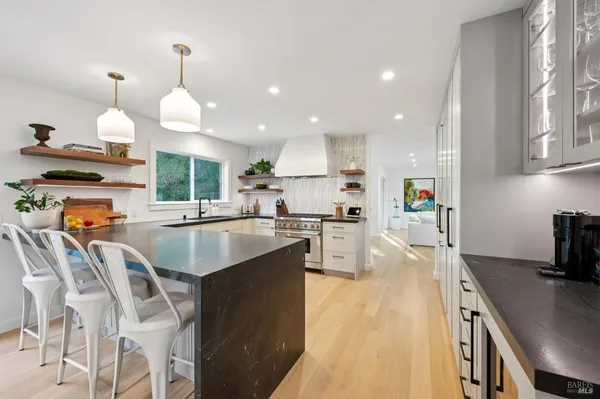 $2,595,000 | 341 Fairway Drive, Novato, CA 94949