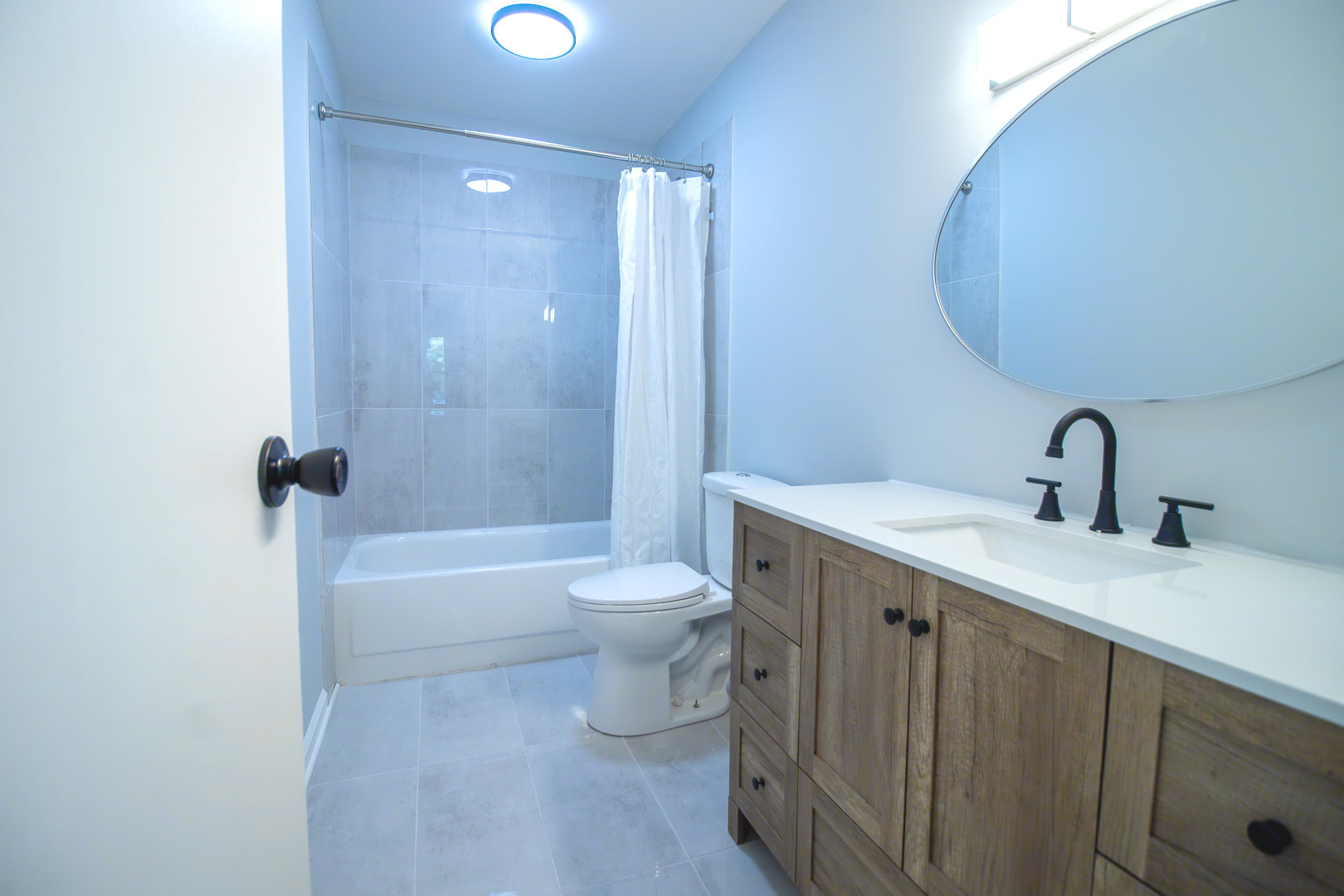 2602 Fairway Drive Joliet, IL 60435 - Photo 22 of 43 a bathroom with a sink a toilet and shower
