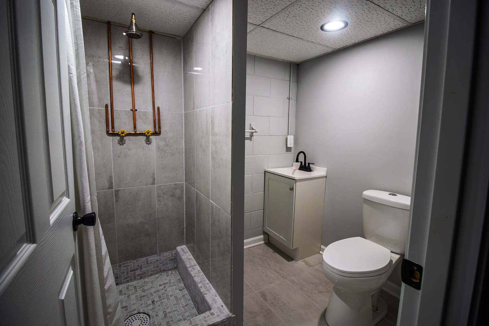 2602 Fairway Drive Joliet, IL 60435 - Photo 34 of 43 a bathroom with a toilet and a shower