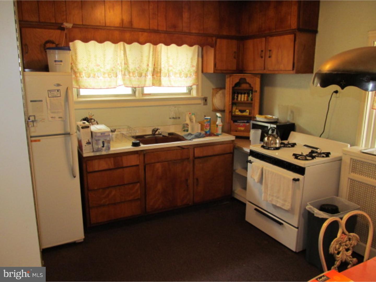 4426 Sherwood Road Philadelphia, PA 19131 - Photo 8 of 18 Gallery Image 8