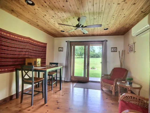 $1,349,000 | 1099 East Shore Road, Isle La Motte, VT 05463