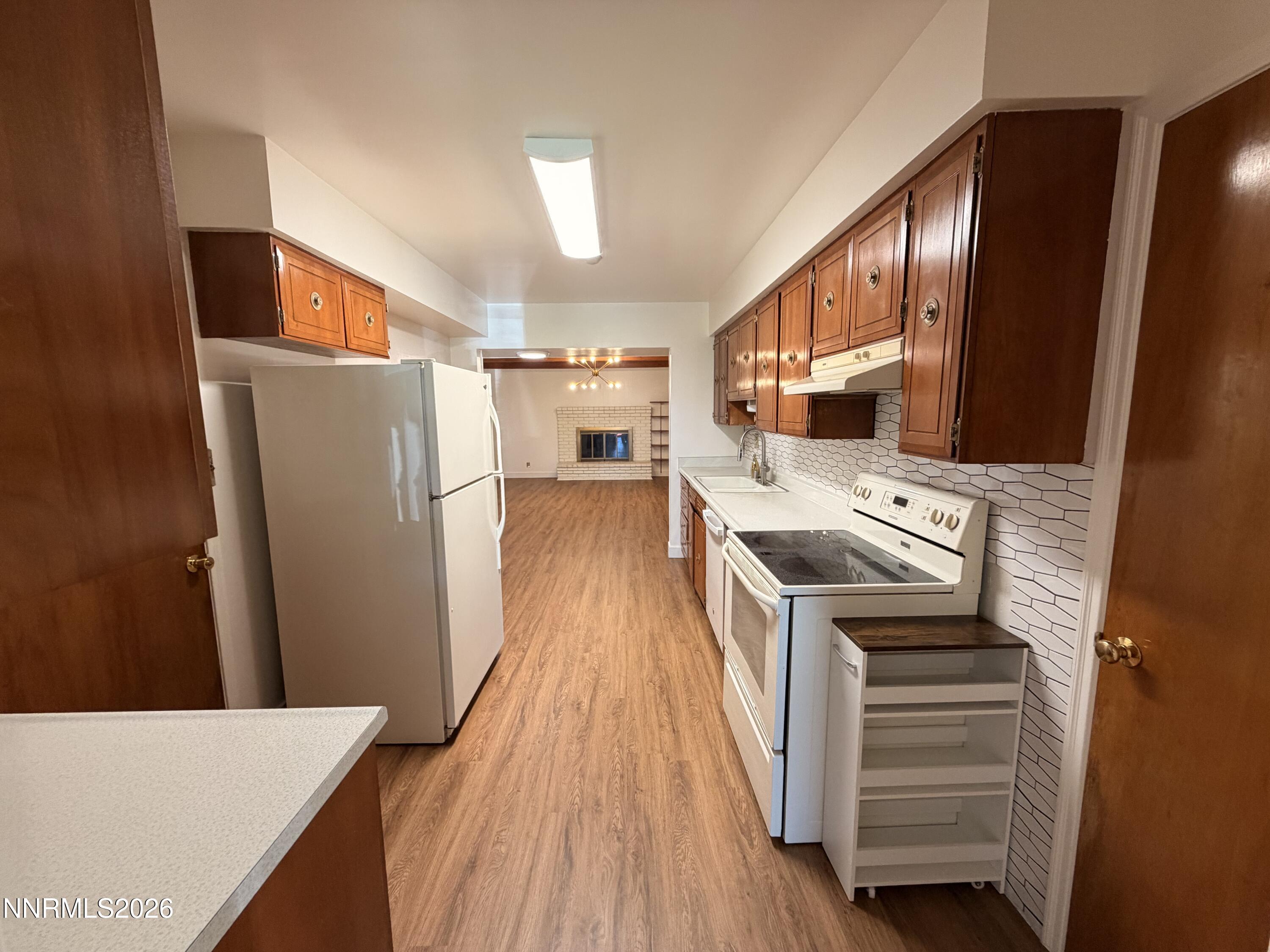 751 Balzar Circle Reno, NV 89502 - Photo 7 of 31 2026-09-06 13.57.27