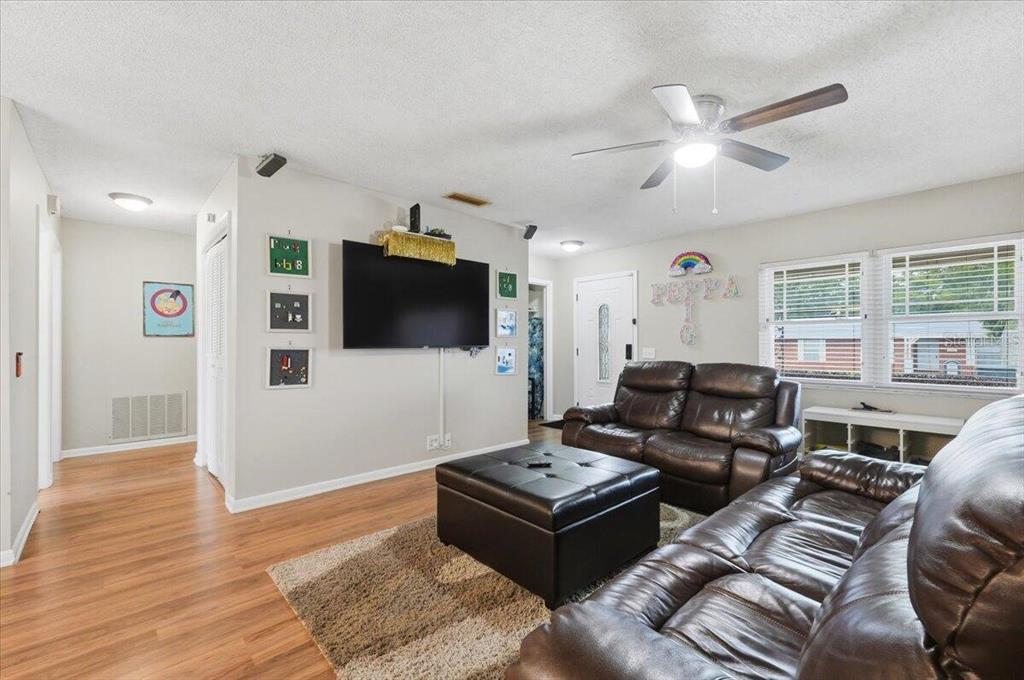 132 Duval Road Winter Haven, FL 33884 - Photo 15 of 38