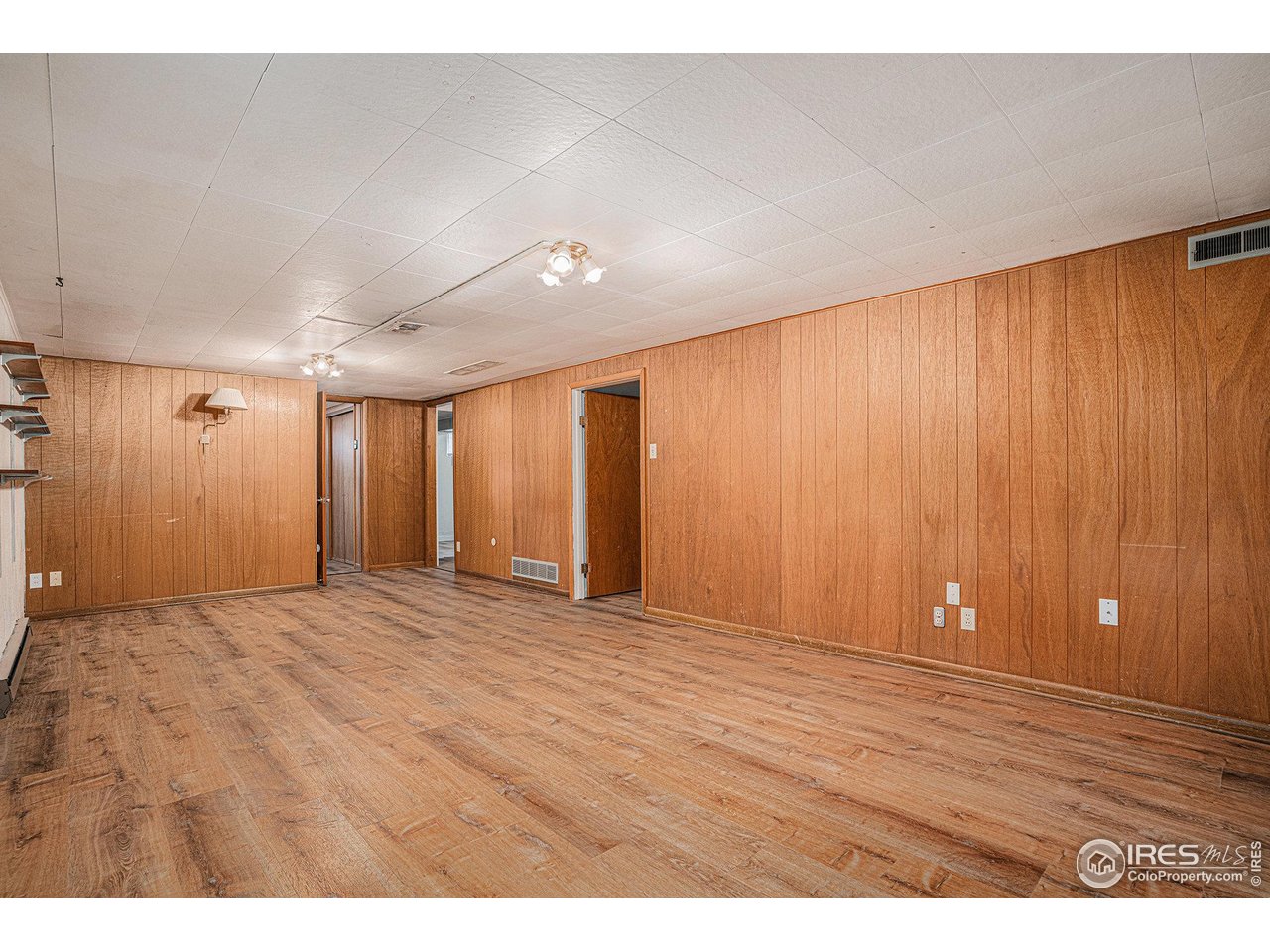2014 26th Street Road Greeley, CO 80631 - Photo 11 of 22 Gallery Image 11