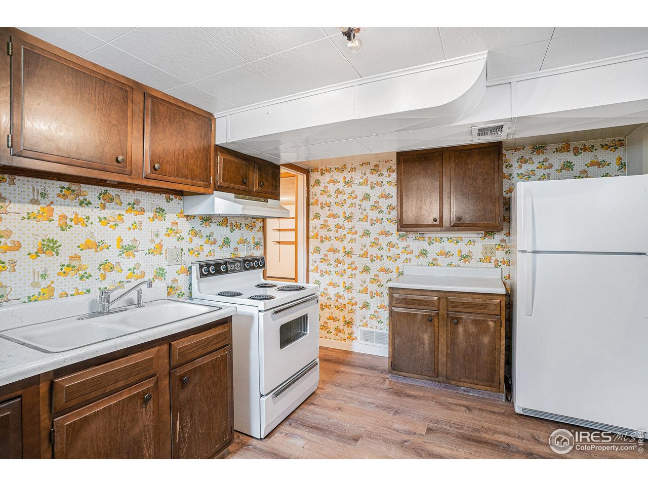 2014 26th Street Road Greeley, CO 80631 - Photo 14 of 22 Gallery Image 14