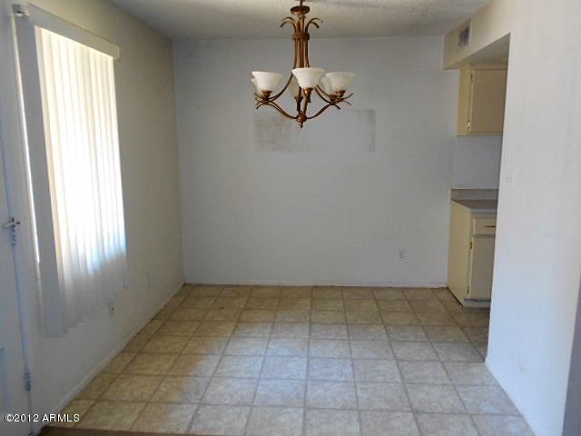 600 South Dobson Road, Unit 48 Mesa, AZ 85202 - Photo 11 of 19 dining area