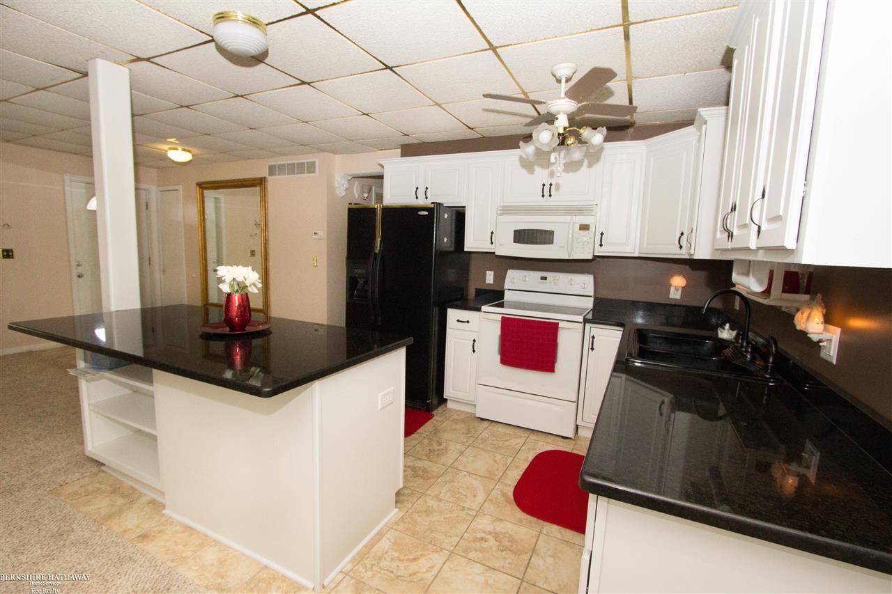 80195 Van Dyke Road Romeo, MI 48065 - Photo 3 of 33 31335158-2.JPG
