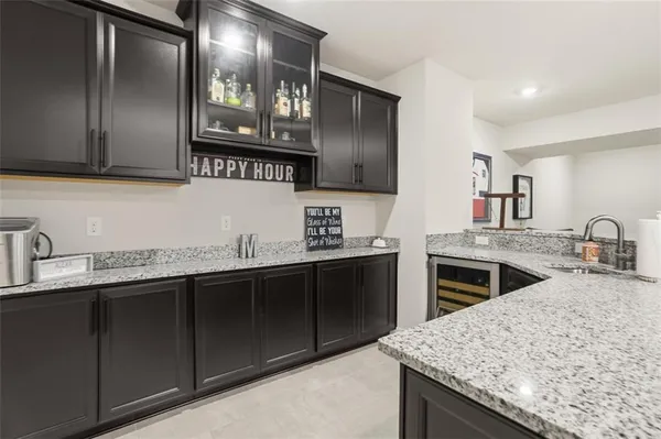 $985,000 | 4001 Cross Crk Circle, Valencia, PA 16059