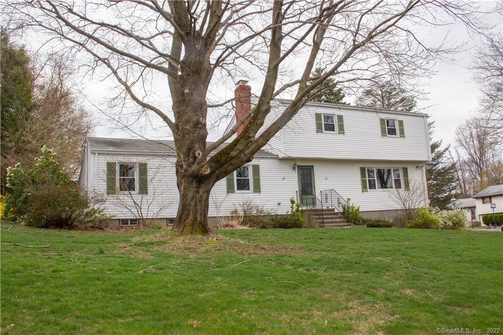 4 Zephyr Road Trumbull, CT 06611 - Photo 1 of 1
