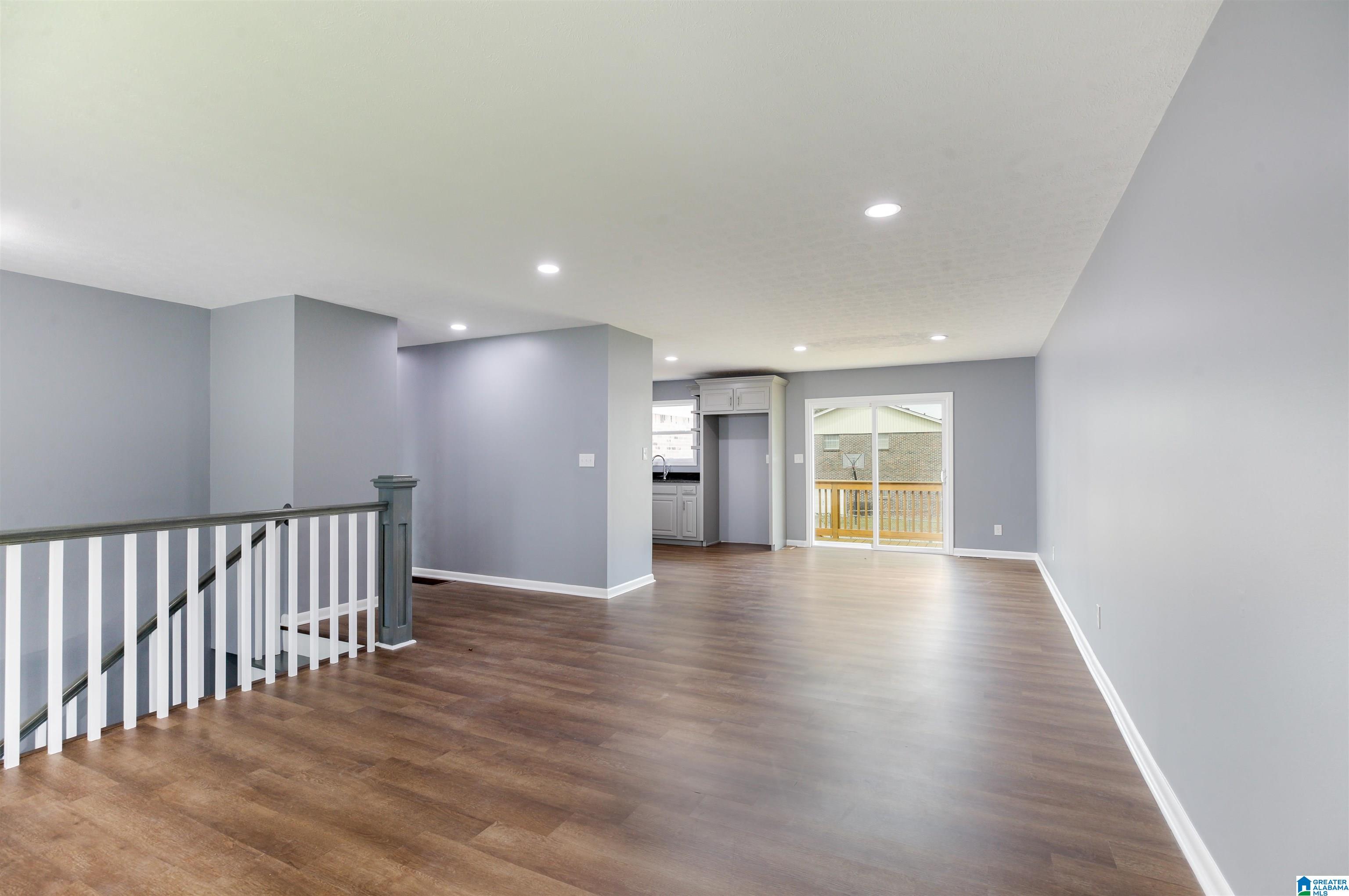 716 Goldwire Way Southwest Birmingham, AL 35211 - Photo 5 of 30