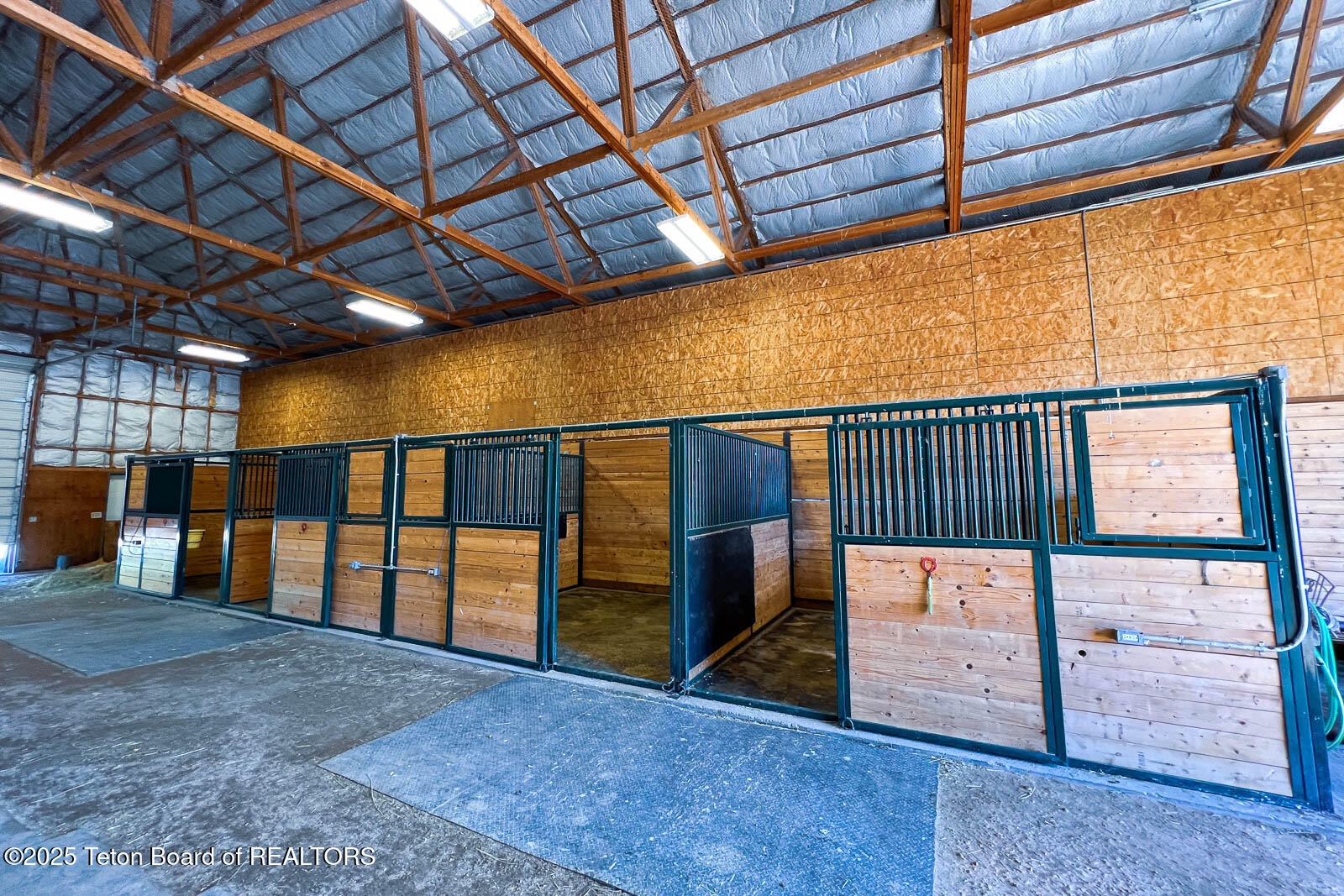 2120 Almy Road Evanston, WY 82930 - Photo 17 of 39 MLB_Improvements_Barn_9761